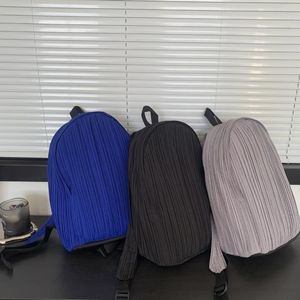 Rucksack Miyake Flecken Taschen Frauen 2024 Männer Büro offizieller Rucksack Japanischer Buchbag Kausalgepäck Travel Designertasche