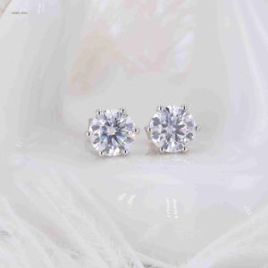 여성 2022 패션 클래식 디자이너 Starsgem Jewelry 고품질 Moissanite Stud Earrings Party Gift 14k Gold