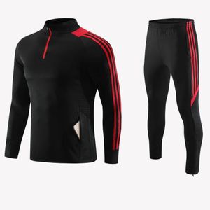 Custom hochwertige Herren im Freien Fußballjacken Erwachsener Fußball Tracksuit Winter Fußball Sportbekleidung mit Zipper240417