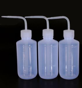 3pcs 250 ml Plastik Tattoo Green Seife Waschanlage Flaschenversorgung Tattoo Waschflasche Versorgung tragbarer und leichter Mini -Flasche2600198