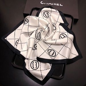 Designer Scarf Silk Scarf Head Scarf For Women Summer Luxurious Scarf High End Classic Letter Pattern Designer Shawl Scarves Gift Easy to match Soft Touch 70*70cm/5*86c