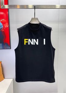 フィンホームデザイナー半袖ベストデザインTシャツメン2024新しい夏のレタープリントノースリーブTシャツ女性用カジュアルラウンドネックトップ