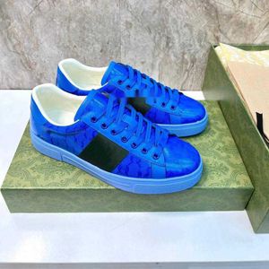 Designer Men ACE Crystal Canvas Sneaker Women Men Casual Shoes Tonal Rubber Sole Luxury Green and red Web Flat Outdoor Trainers Shoes Designer Size 35-45