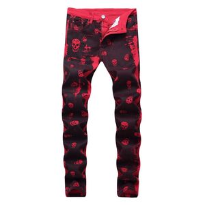 Мужские джинсы 2021 мужской модный скелет скелет Skull Printed Night Club Personality Slim Fit Red Denim Bins Длинные брюки 238H