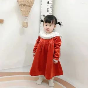 Flickklänningar 2024 Spring Autumn Cute Golden Velvet Dress for Baby Girls Barn Bow Kids Clothing 1-4Y WS1990