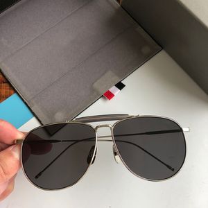 designer Woman reflective Sunglasses Man reflective Sunglasses Metal Rectangle Frame Design with Polyamide Lenses T015 Luxury Sunglasses for Women and Men