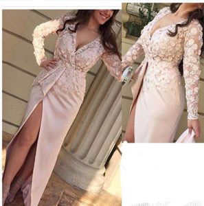 2017 Pink Sheath Evening Dresses with Side Split Vestidos Plunging V Neck Sheer Long Sleeves 3D Appliques Handmade Flowers Party P3905927