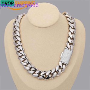 Dropshipping Hip Hop Jewelry 20mm Sterling Sier VVS Moissanite Iced Out Box Clasp Miami Cuban Link Chain Halsband för män