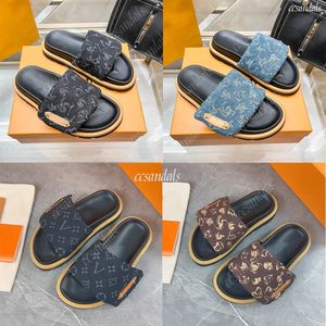 Slippers Designer Slides Women Platform Sandals Classic Brand Summer Beach Outdoor Scuffs Sapatos casuais jeans de sapato de chapéu plano macio 35-45