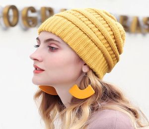 Drop 2018 Seal Beanies Winter Hats for Women Knitted Hat With Tag Warm Baggy Stretch Knit Chunky Cable Beanie Ski Cap S187766817