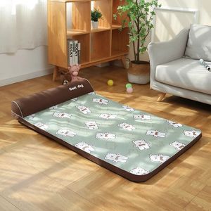 Summer Dog Cooling Mat Oxford Waterproof Dog Madrass Washable Pet Soffa för liten hund Soft Cat Ice Silk Pad 240416