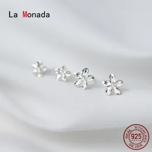 Studörhängen La Monada Blomma örhängen Studs 925 Sterling Silver Fine Jewelry Minimalist Beautiful For Women Korean