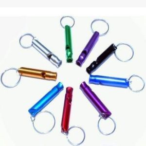 Aluminiumlegering Whistle Keyring Keychain Mini för utomhus akut överlevnadssäkerhet Sportcamping Jakt Multi Color 249y