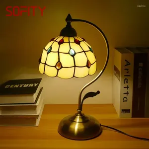 Bordslampor Sofity Tiffany Lamp American Retro vardagsrum sovrum lyxigt villa el målat glas skrivbord