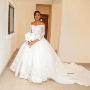 African Nigerian Black Girls Lace Ball Gown Dresses Off Shoulder 3/4 Sleeves Court Train Wedding Dress Bridal Gowns Vestido De Novia 0430