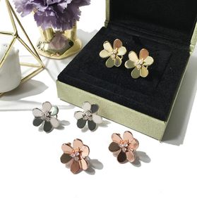 Copper clover women earrings ear clip diamond inlaid braid ear clip copper gold plated women jewelry9869285