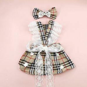 Dog Clothes Spring Summer Autumn Plaid Dress Skirt Bow Lace Designer Dog Clothes For Small Fashion Clothing