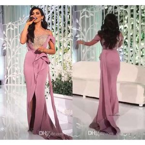 Artı Boyut Yeni Moda Dubai Arapça Allık Pembe A-Line Prom Elbiseler Yüksek Yan Bölünmüş Süpürme Treni Resmi Elbise Akşam Elbise Robe Vestidos 2024 0430