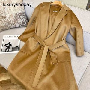 Üst Maxmaras Cashmere Coat Kadın Sargısı Katlar M Family Labbro Çift Taraflı Su Dalgalanma Devesi Autumnwinter kadın ünlü Lüks Uzun Yün