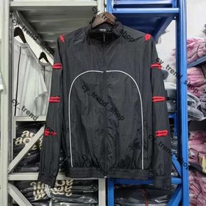 男性トラップスタージャケットデザイナーパーカーメンズウィンターロンドンデタッチ可能なフードドジャケットアイスブルーフリースアクティブウェアウォーム衣類ベイビートラックスーツコート233