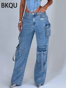 Calça de carga de jeans reta Bkqu Women Pontas de carga de vários bolsos 2024 Rua Alta perna larga Denim Pocket Bolso
