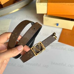 Cintura di design di qualità specchio da 10a cintura di design classico per donna fibbia in acciaio inossidabile vera cinghia da uomo in pelle retrò cintura reversibile L53524