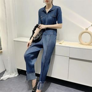 Miyake Pleated Denim Suit Spring Summer Short Sleeves Short Coat High Waist Casual Pants Fashion Two-Piece Suit Women 240422