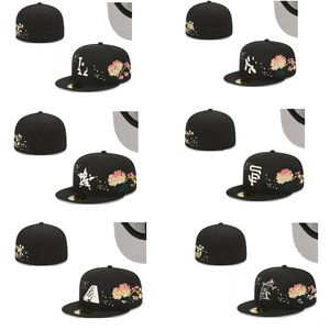 Wholesale Baseball Hat Embroidered Fitted Hat Football Basketball Size Hat Gorras Snapback Cap more 1000 MIX