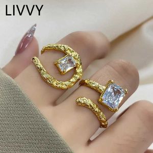 Band Rings LIVY Silver Simple Irregular Hollow Geometry Crystal Zircon RFemale Fashion Temperature Hip Hop Classic Gift J240429