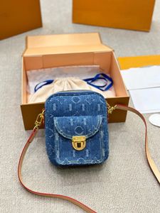 Mäns och kvinnors universella lyxhandväska designer denim mobiltelefonpåse kvinnors crossbody väska på väska alla dagliga små saker kan rymma 20 cm