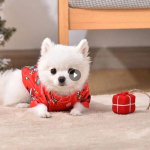 犬のアパレルかわいいクリスマス服快適なお祝い温かい柔らかいサンタプリントペットの服ユニークな素敵な摩耗抵抗