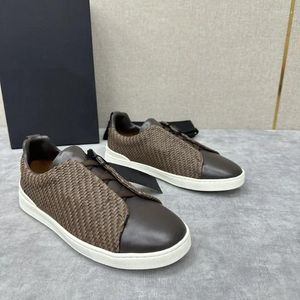 Casual Shoes 2024 Arrival Mens Footwear Fashion Leather Sneakers Men Comfortable Flats Man Good Quality Male