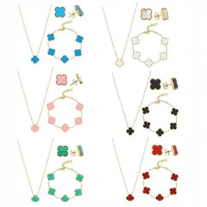 Never Fade Jewelry Sets Fashion Earring Bracelet Necklace Four Leaf Clover Pendant Lucky Set Wedding Women Bridal Jewelry Sets
