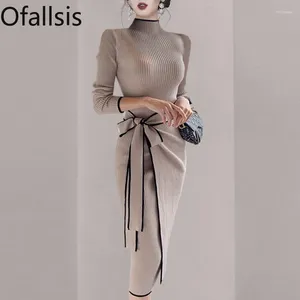 Party Dresses ofallsis Turtleneck långärmad stickad klänning 2024 Kvinnors Autumn Winter High Neck Temperament Slim Fit Underlay tröja