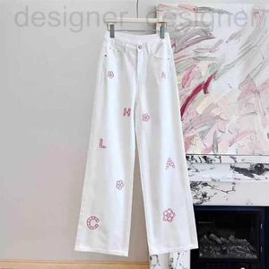 Marca de designer de jeans feminina CH White pesada indústria rosa letra bordada perna larga 2024 Primavera nova cintura alta calças de perna reta 93SX