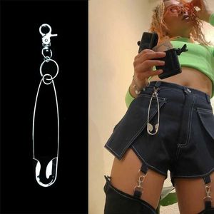 Keychains Lanyards Punk safety pin metal pendant keychain womens retro Harajuku cool hip-hop keychain waist pants jeans accessories Q240429
