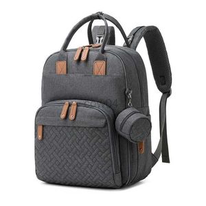 Bolsas de fraldas Backpack feminino Mochila multifuncional Bolsa de fraldas leves à prova d'água Moda de bolsa de alta capacidade resistente a desgaste para mães D240429