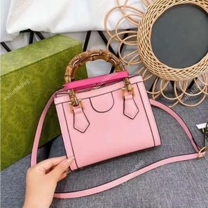 2024 Designerin Diana Totes Bag Frauen Luxurys Bambus -Einkaufstaschen Herren Einkaufstasche Handtaschen Cross Body -Umhängetaschen Brieftasche Kletsch Leder Frau Griff Cross Body Tasche