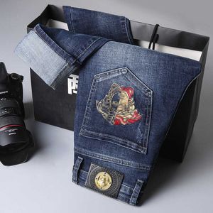 Designer Jeans Mens Luxury Casual Pants for Men's Autumn/Winter Elastic Feet Denim Pants with Embroidery Fashion Brand Pants