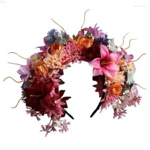 Hårklämmor Spring Flower Crowns Florals Garlands pannband för brudbröllop Kvinnor Stimulerade kranshårband Hoop Props