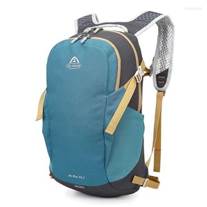 Backpack Lightweight Cycling Excuking Acqua resistente alla borsa da viaggio per esterni per laptop da campeggio Daypack con copertura di pioggia per donne uomini