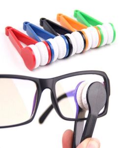Mini Microfiber Glasses Cleaner Microfiber Spectacles Multifunction Sunglass Eyeglass Cleaner Keychain LightWeight Clean Wipe Tool1576165