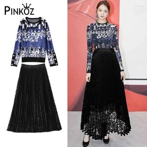 Рабочие платья Pinkoz Runway Designer Navy Blue Tops Tops Printed Женщины с двумя частями SET PULVER Hollow Out Maxi Skirts наряд Femme Vintage