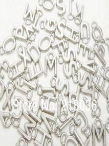 メッキシルバー混合アルファベットレターチャームブレスレットネックレスジュエリーファッションビーズ用のペンダント