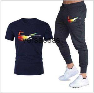 Mens Designer Tracksuit Sportswear Sets Striped 2024 Summer Casual Breathable T-shirts + Shorts Men S Clothing 2 Piece Set Sportsuits