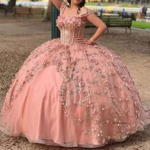 2024 Princess Girls Quinceanera Dresses Golld Applique Flower Tull Lace Up Ball Gown Bithday Party Prom Wear Vestido de 16 0431