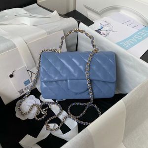 10a Ny högkvalitativ 23K Nytt handtag Kvinnaväskväska, fashionabla kedjeväska Flip Bag Casual Bag Evening Bag kommer med Box 2431