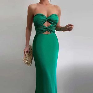 Runway Dresses Elegant Strapless Slim Satin Party Dress Summer Off Shoulder Hollow Long Dress Fashion Solid Color Backless Chic Evening Dresses Y240426