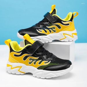 Sapatos casuais tênis infantis de verão menino menina esportes leves correndo hollow respirável crianças andando de tênis adolescente tênis