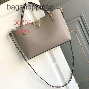 Crossbody Mother 2024 Tote Vallenttiino Модная женщина.